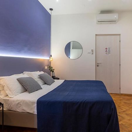 Lovely Guest-Room With Private Bathroom Trieste Exteriör bild